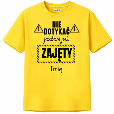 KOSZULKA-Z-NADRUKIEM-MESKA-ZOLTA-PERSONALIZOWANE-PREZENTY