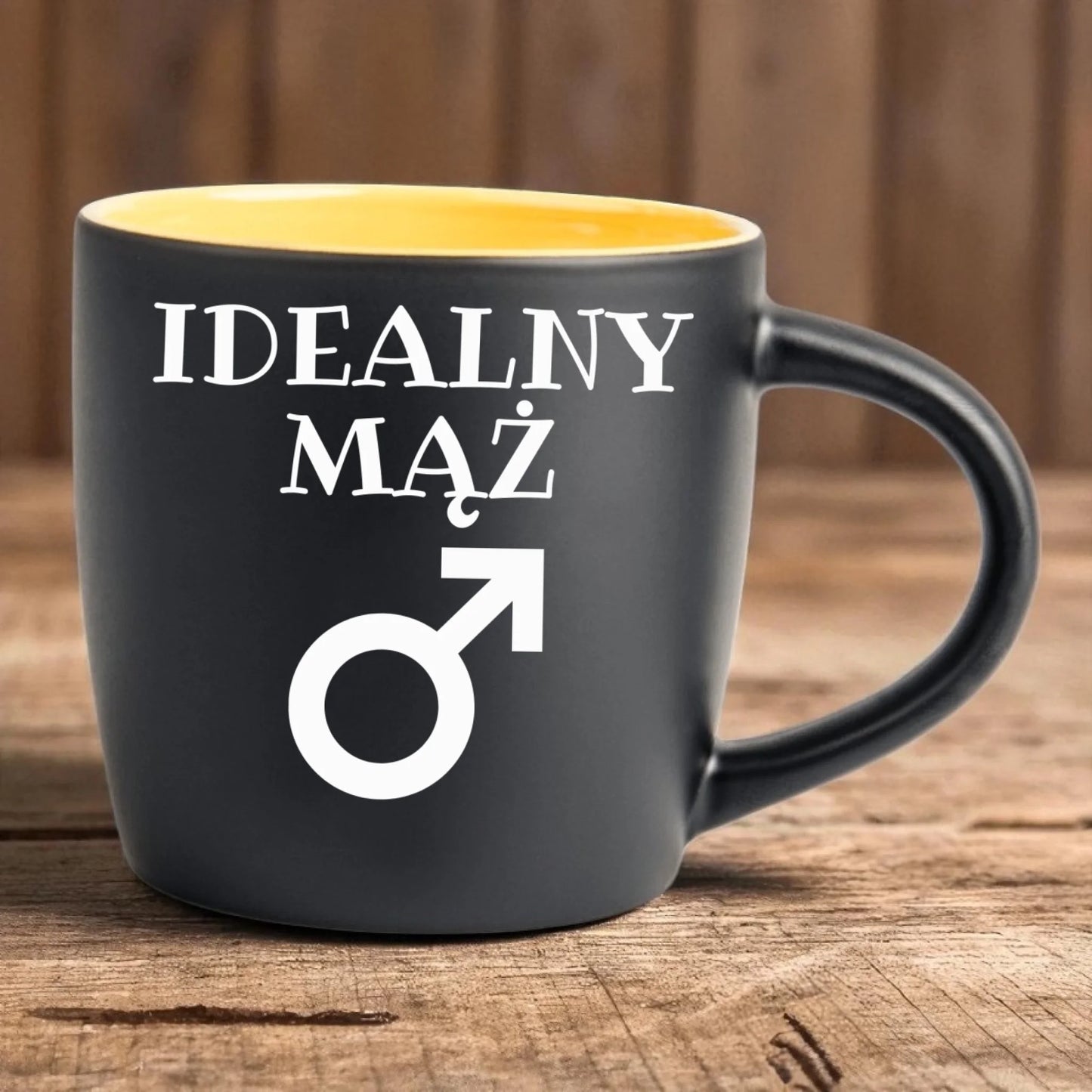 Kubek-z-grawerem-zolty-personalizowane-prezenty