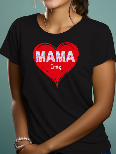 Prezent na dzień mamy koszulka z nadrukiem personalizowana z imieniem i grafiką czerwonego serca czarna