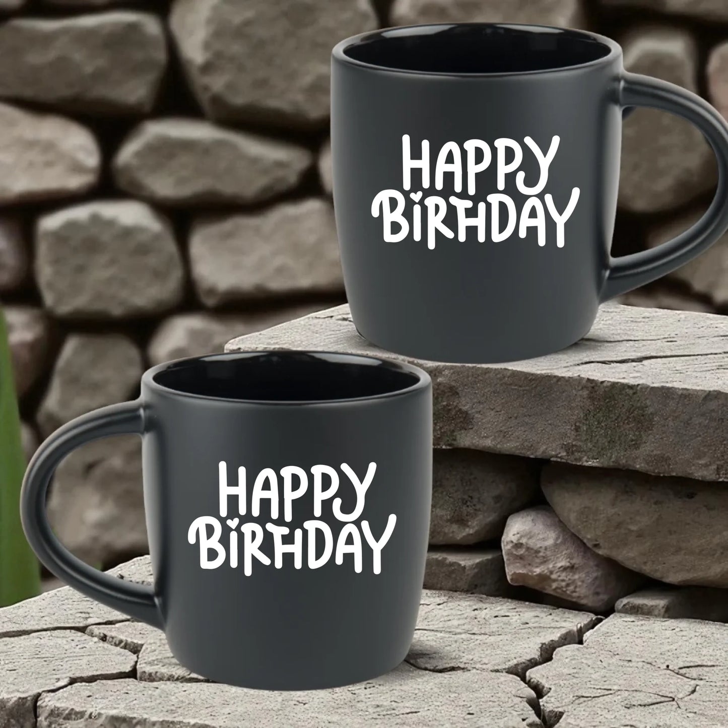 KUBEK-NA-PREZENT-PERSONALIZOWANY-Z-GRAWEREM-CZARNY-PERSONALIZOWANE-PREZENTY-1