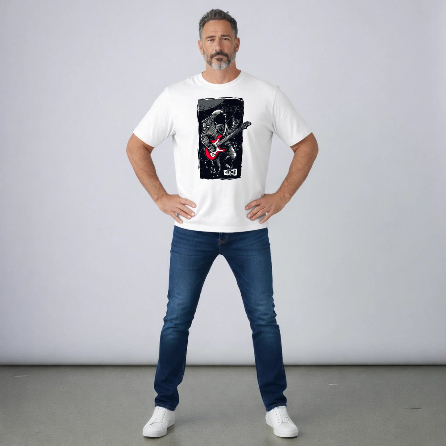 KOSZULKA-Z-NADRUKIEM-MESKA-BIALA-2-PERSONALIZOWANE-PREZENTY