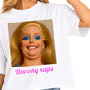 Koszulka damska oversize Barbie z niezadowoloną miną śmieszna biała