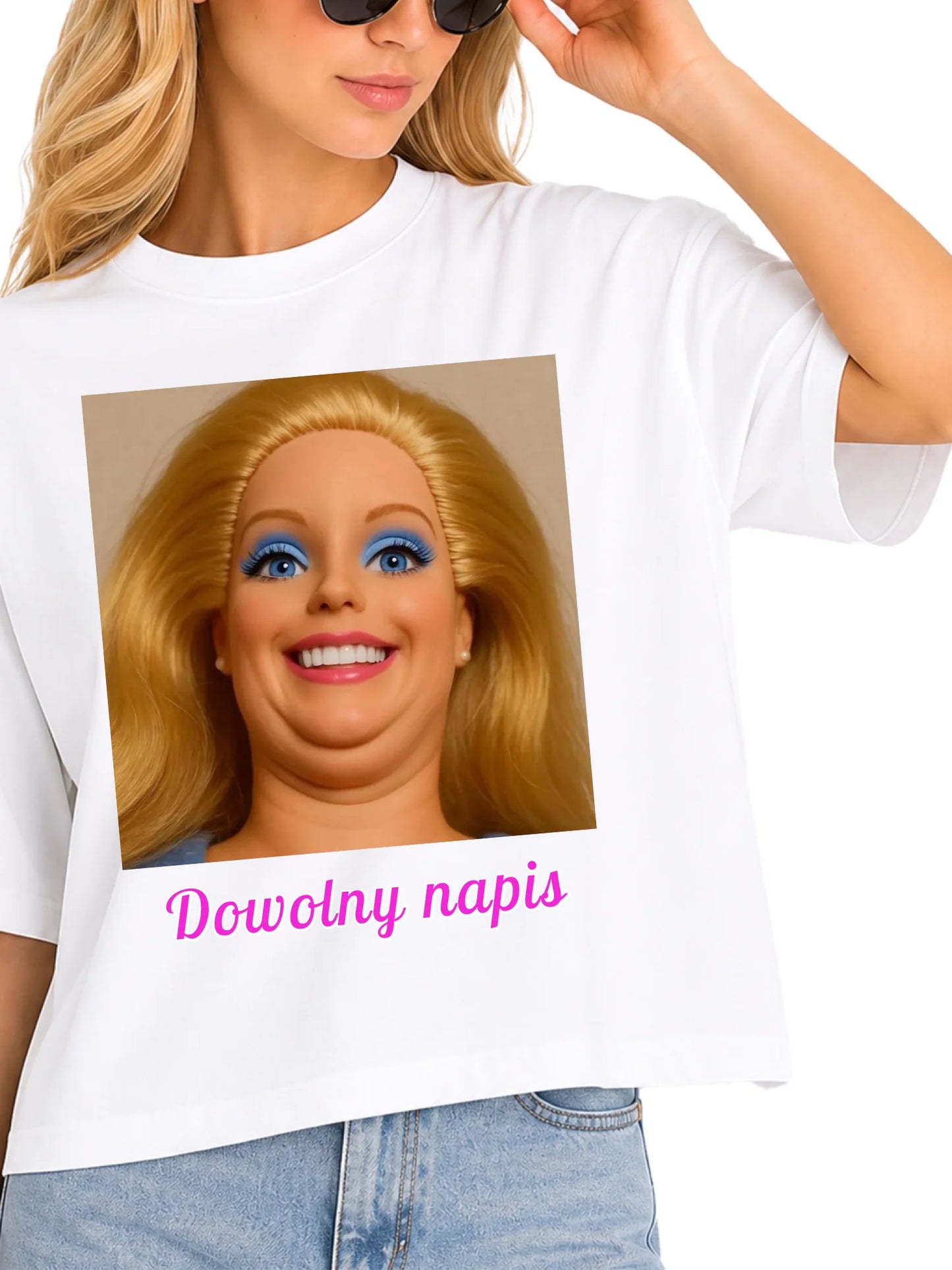 Koszulka damska oversize Barbie z niezadowoloną miną śmieszna biała