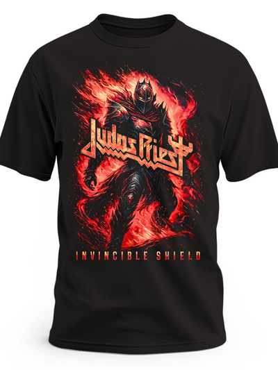 Czarna koszulka Judas Priest Invincible Shield z postacią w czerwonych płomieniach