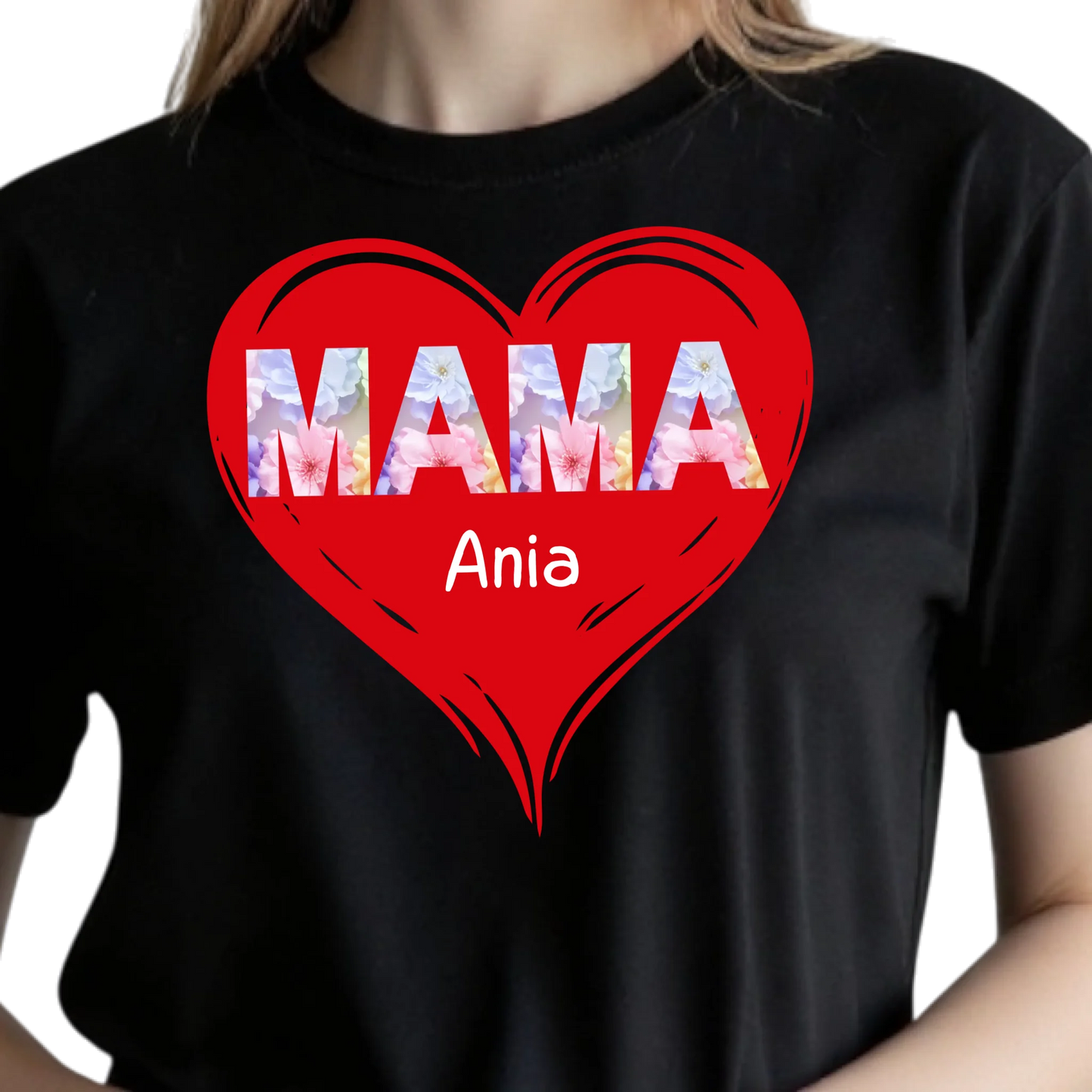 Prezent na dzień mamy koszulka z nadrukiem personalizowana z imieniem i grafiką czerwonego serca