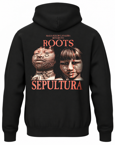 Czarna bluza z kapturem z napisami Sepultura i Roots oraz dwoma portretami w czerwono-beżowej kolorystyce na plecach