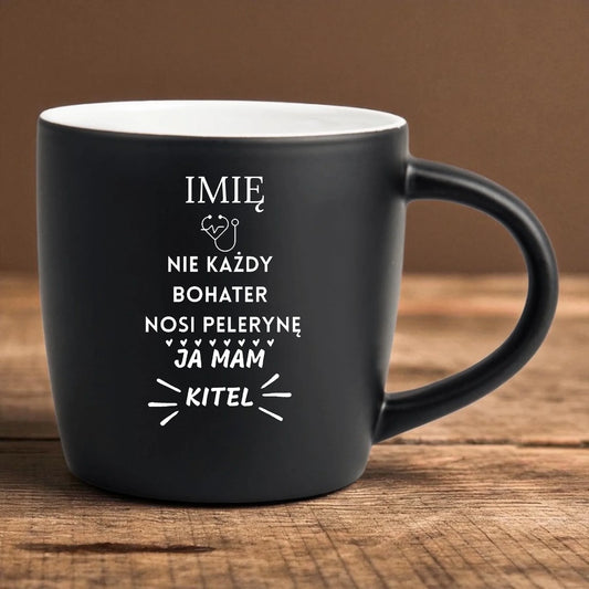 Kubek lekarza z grawerem – elegancki prezent medyczny